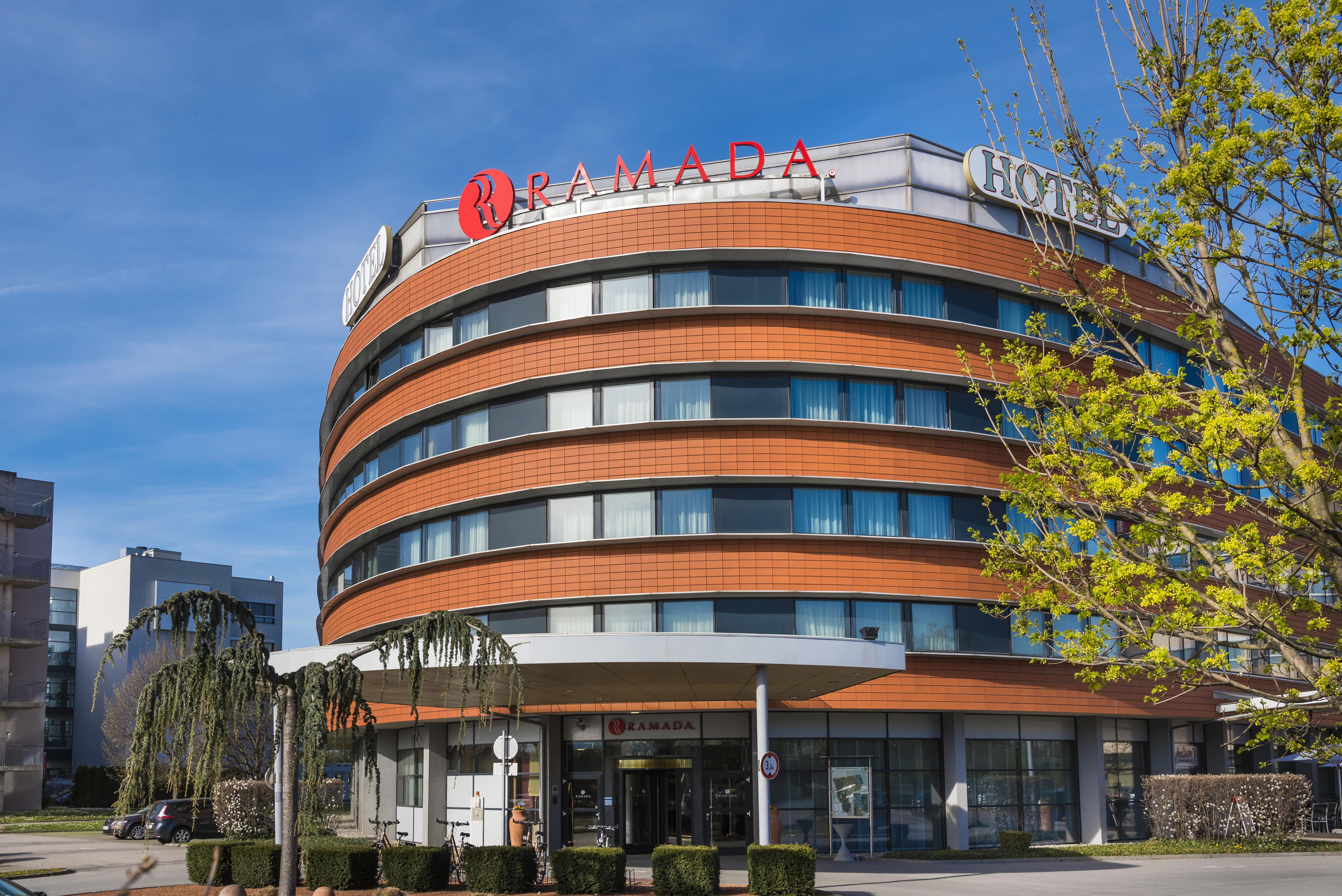 Hotel Ramada By Wyndham Graz Unterpremstätten Eksteriør bilde